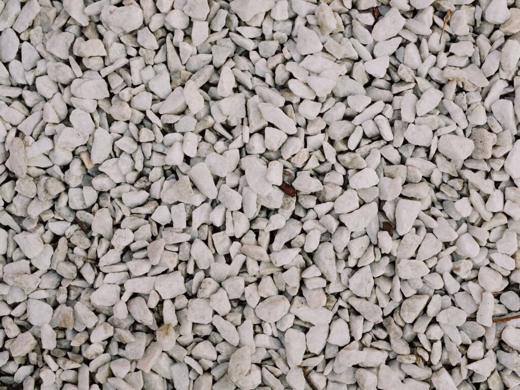 How to Choose the Right Rock Size for your garden